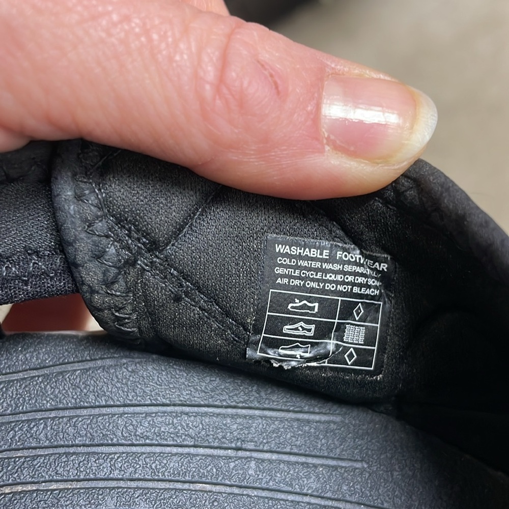 NWOT Keen Washable Walking Sandals - Picture 4 of 6